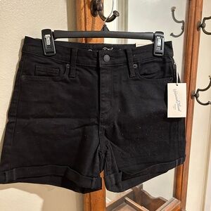 womens universal thread midi size 4